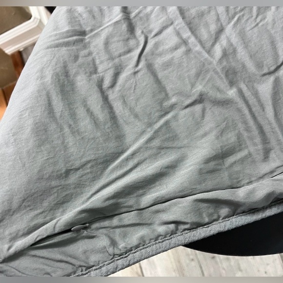 NEW Casaluna Heavyweight Linen Blend Queen Size Quilt Dark Gray Winter Cozy Warm - Picture 13 of 14